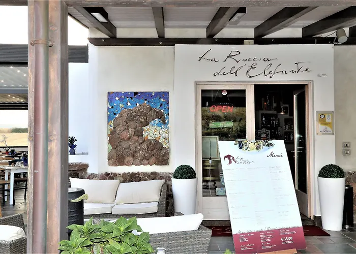 Maison d'hôtes La Roccia Dell'elefante Castelsardo