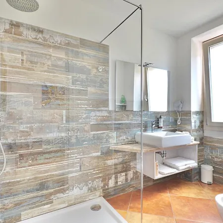 Maison d'hôtes La Roccia Dell'elefante 4*